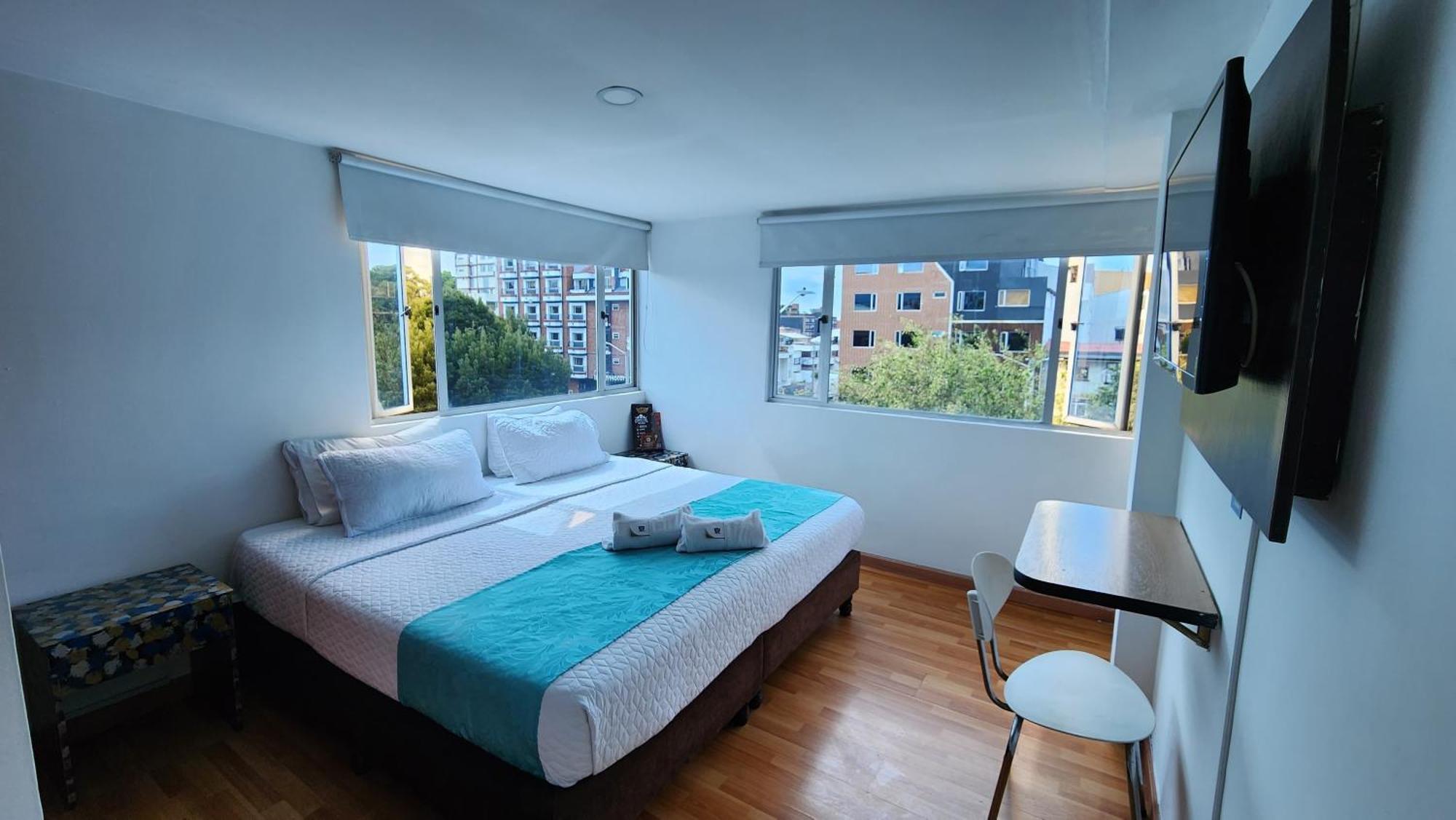Hotel Blue Zafiro Богота Экстерьер фото